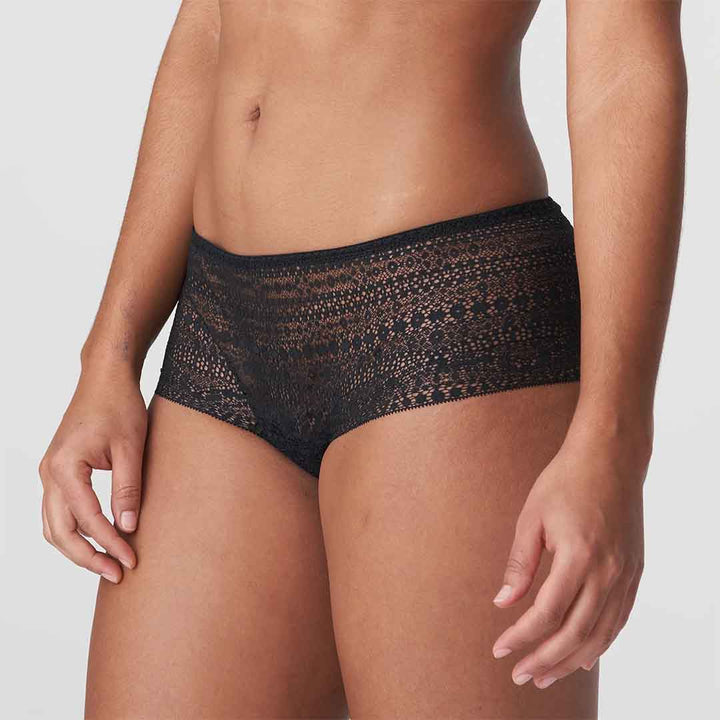 Compra ahora Culote de encaje negro para mujer para todas las tallas.