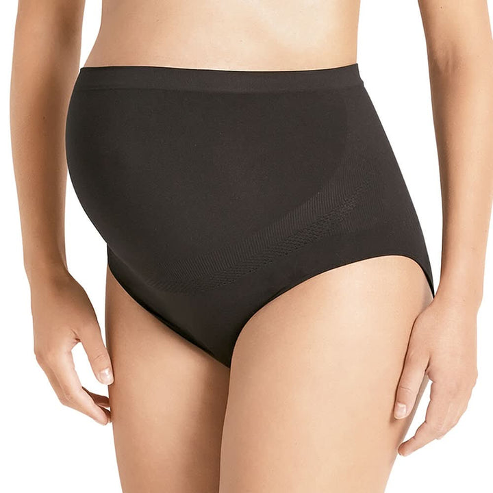 SEAMLESS pregnancy briefs